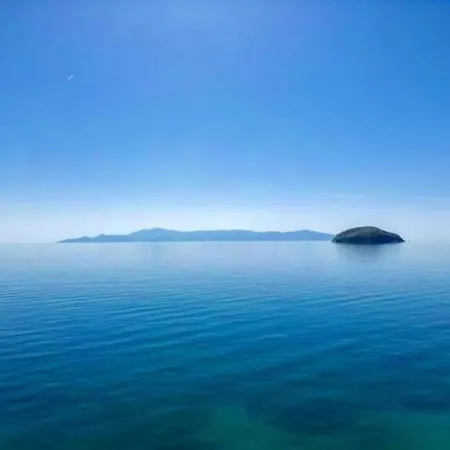 Endless Blue Wave Villa PalaiónTsiflíkion